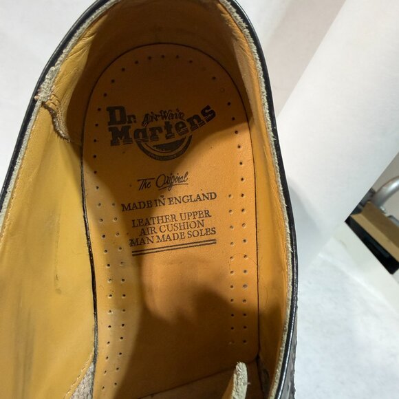 Dr Martens Air Wave wing tip Saddle Shoes